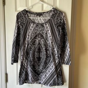 Ladies Pullover Top, 3/4 Sleeve